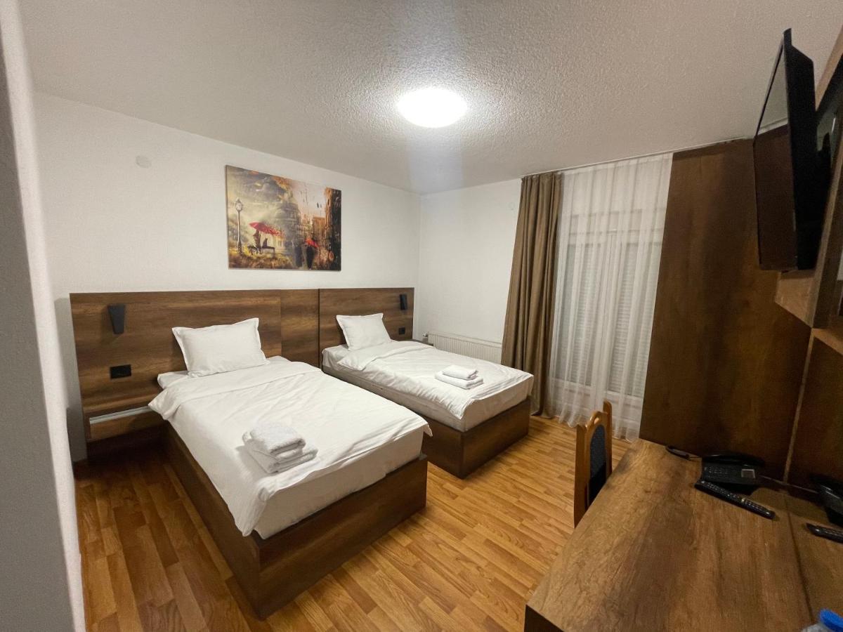 Bici Resort Dobrosin Exteriér fotografie